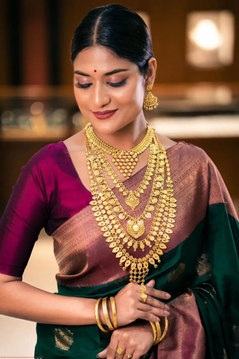 Elision Dark Green Soft Silk Saree With Dalliance Blouse Piece