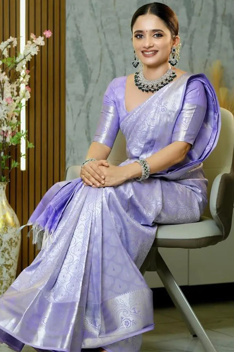 Supernal Lavender Soft Silk Saree With Artistic Blouse Piece