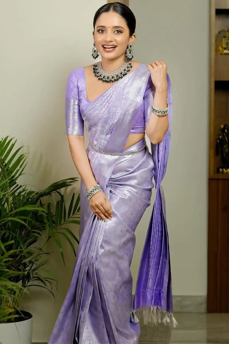 Supernal Lavender Soft Silk Saree With Artistic Blouse Piece